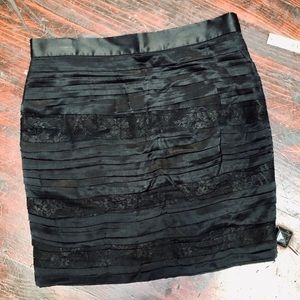 Alice and Olivia Tiered Silk and Lace Black Skirt